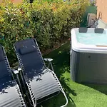 아파트 Mini Jardin Jacuzzi, Vue Mer, 300m Des Plages