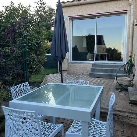 Mini Jardin Jacuzzi, Vue Mer, 300m Des Plages 아파트